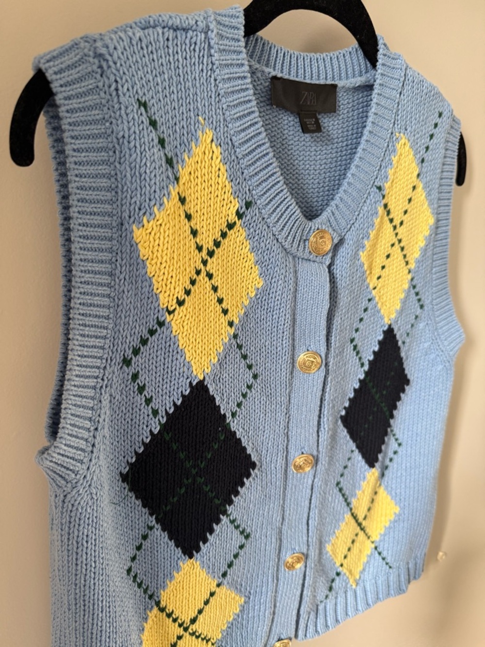 Zara Blue Argyle Knit Button-Up Vest with Yellow & Black Diamonds - Picture 4 of 4